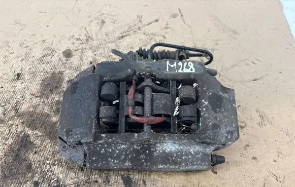 Audi Q7 4L Front brake caliper 