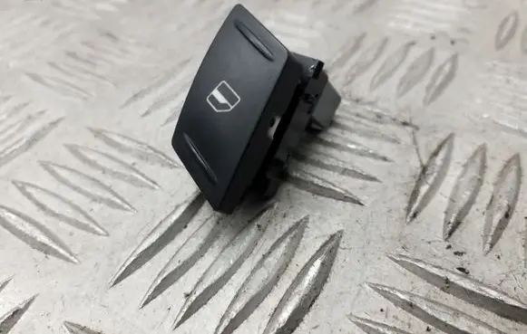 Skoda Octavia Mk2 (1Z) Electric window control switch 1Z0959856