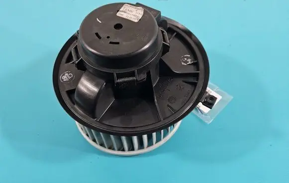 Heater fan/blower