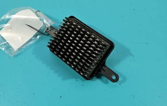Heater blower motor/fan resistor