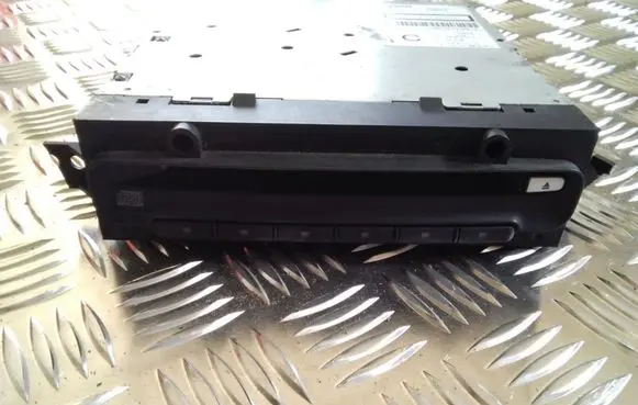 Nissan Primera CD/DVD changer 28184BA000 PN2647F