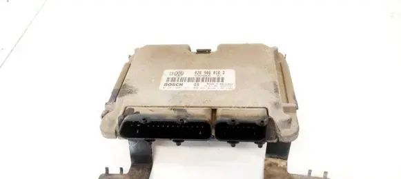 Volkswagen Golf IV Engine control unit/module 038906018D 0281001611