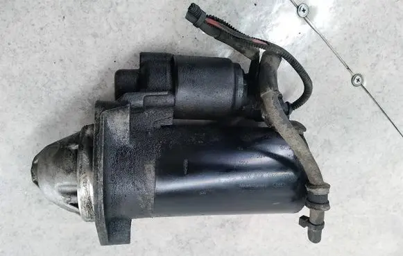 Audi A6 S6 C6 4F Starter motor 03G911023