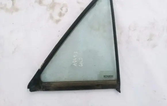 Mitsubishi Galant Eterna Rear vent window glass 