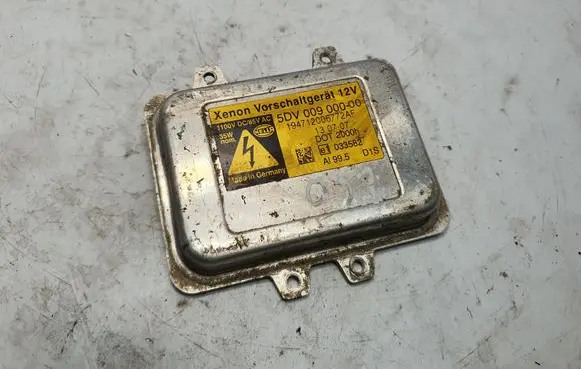 BMW 5 E60 E61 Xenon control unit/module 5DV00900000 6937223 63126937223