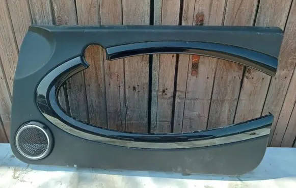 Mini One - Cooper Coupe R56 Front door card panel trim