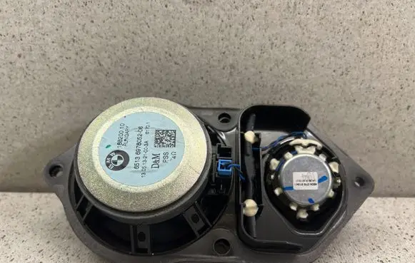 BMW X5 E70 Panel speaker 6978052 18820010 0051321003A4