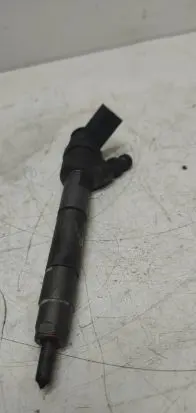 Mercedes-Benz A W169 Fuel injector A6400700787