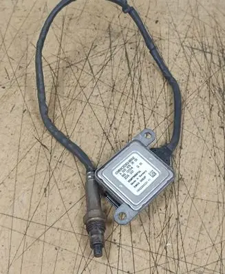 Mercedes-Benz C W205 Lambda probe sensor A0009053606