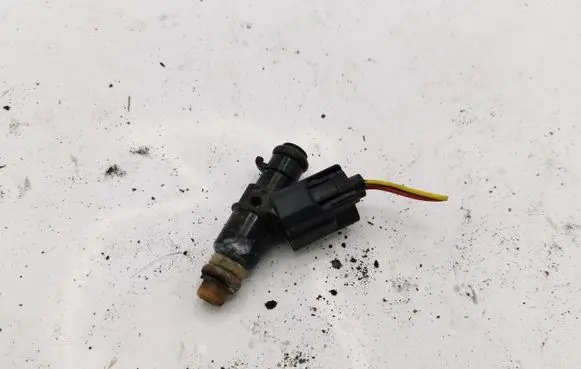 Honda Insight Fuel injector YF08BASY