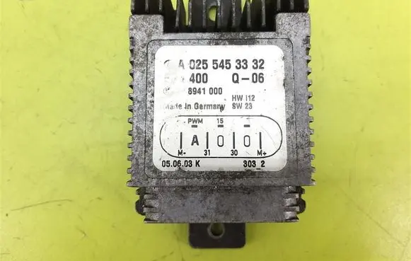 Coolant fan relay
