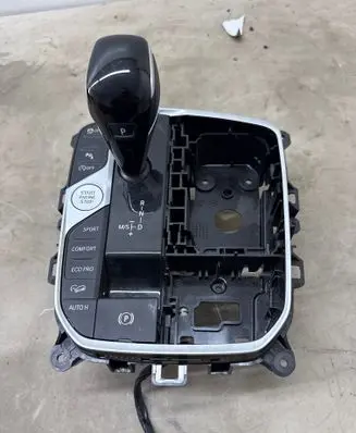 BMW X3 G01 Gear shifter/selector EADFD801 16046610 5A7DFD8