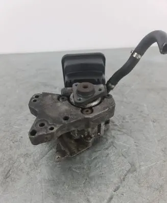 Power steering pump