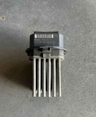 Mercedes-Benz C AMG W204 Heater blower motor/fan resistor F8045 25785