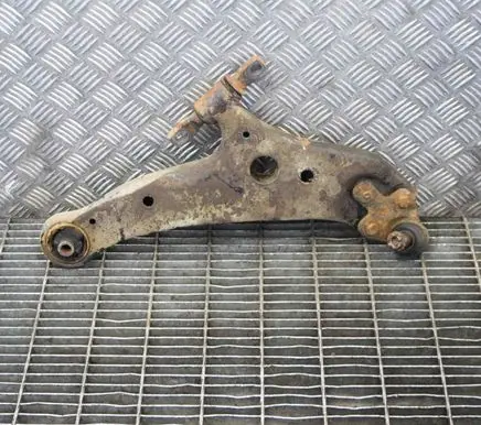 Lexus RX 450H Front lower control arm/wishbone