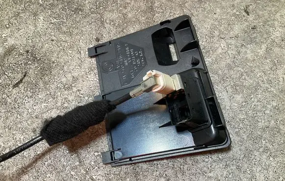 BMW X5 E70 USB socket connector SP12976 9115085 511691155
