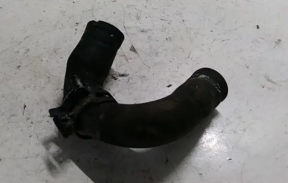 Peugeot 407 Engine coolant pipe/hose