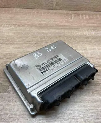 Audi A6 S6 C5 4B Engine control unit/module ECU 4D0907551AF 0261204808