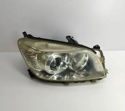 Toyota RAV 4 (XA30) Headlight/headlamp 8113042311