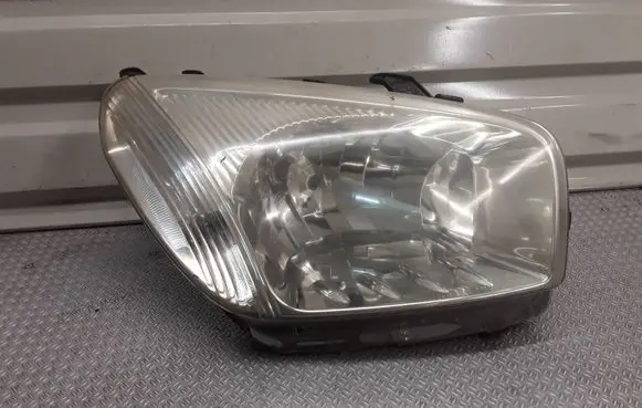 Toyota RAV 4 (XA20) Headlight/headlamp