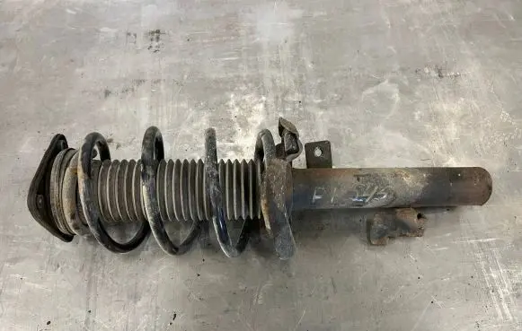 Volvo C30 Front shock absorber/damper 31277600 6N5118K001AAC