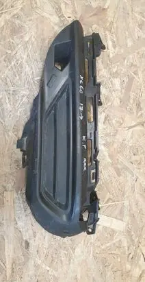 Volvo XC60 Front bumper lower grill 31425181
