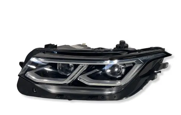 Volkswagen Tiguan Headlight/headlamp 030111923300