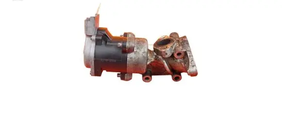 Land Rover Discovery 3 - LR3 EGR thermostat 7H2Q9D475C