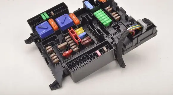 BMW 1 F40 Fuse box set 5A0BD89