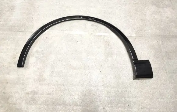 Audi Q7 4M Front arch trim 4M0853717E 5072111001000008