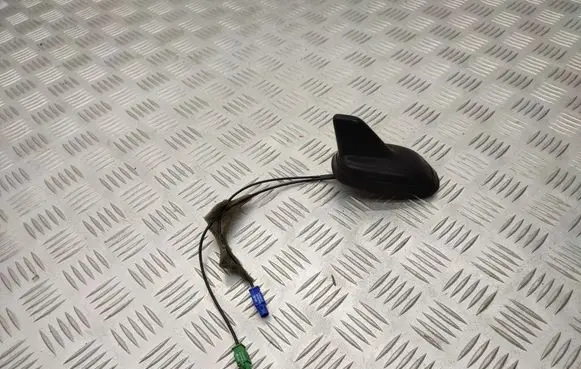 Aerial GPS antenna