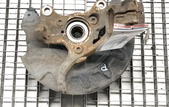 Volkswagen Golf VII Front wheel hub spindle knuckle 