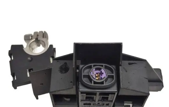 Audi A7 S7 4G Battery relay fuse 4F0915519