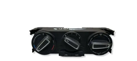 Volkswagen Polo V 6R Climate control unit 