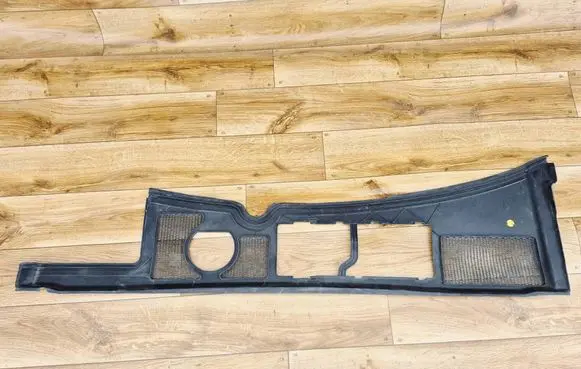 Audi A4 S4 B6 8E 8H Wiper trim 8E1819417