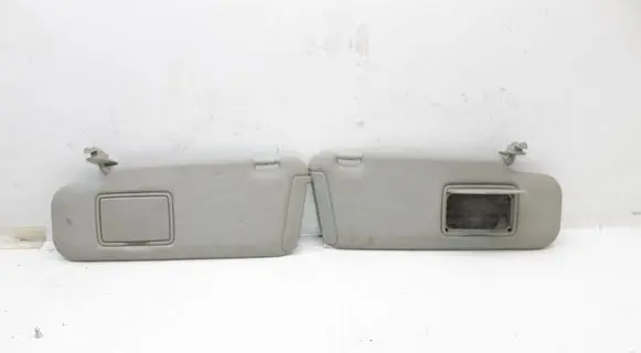 Mazda CX-7 Sun visor