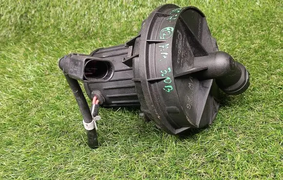 Audi A6 S6 C7 4G Secondary air pump 079959253 079959231A