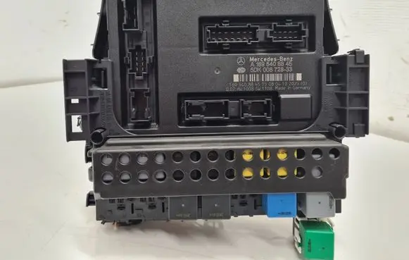 Mercedes-Benz A W169 Other control units/modules A1695408845 5DK00872833