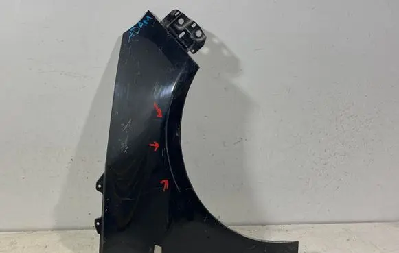 Opel Adam Fender