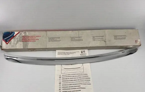 Seat Toledo III (5P) Trunk/boot sill cover protection 5P5071360