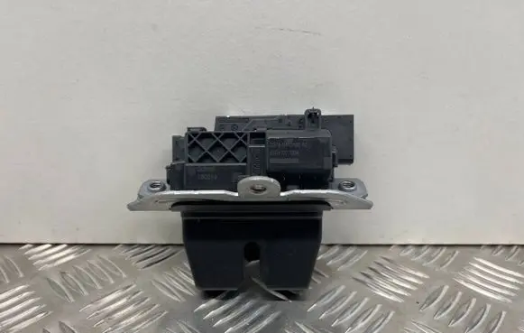Ford Focus Tailgate/trunk/boot lock/catch/latch DS7AN442A66AD