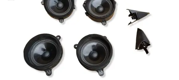 Subaru Forester SH Front door speaker 