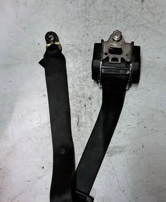 Audi A6 S6 C6 4F Rear seatbelt 6009173 193857737A