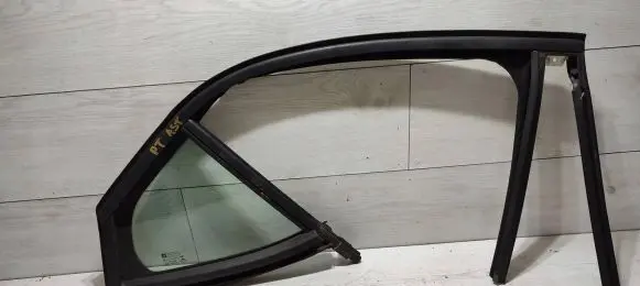 Opel Astra K Rear vent window glass 43R000054 E000090 DOT747AS2M535