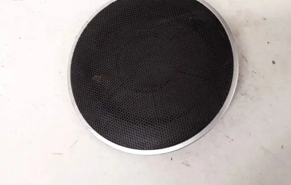 Side speaker trim/cover