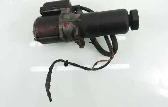 Mercedes-Benz Vaneo W414 Power steering pump 