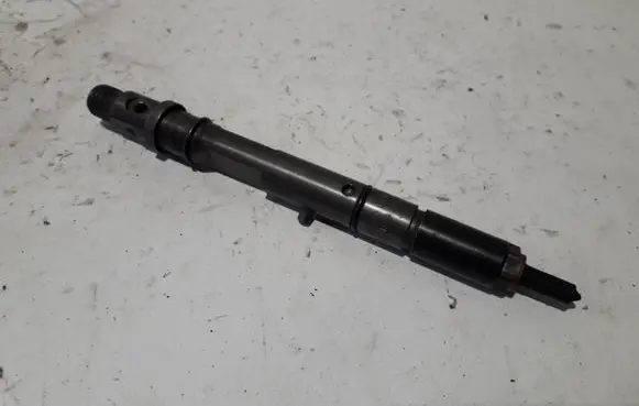 Audi A6 S6 C5 4B Fuel injector 059130201f