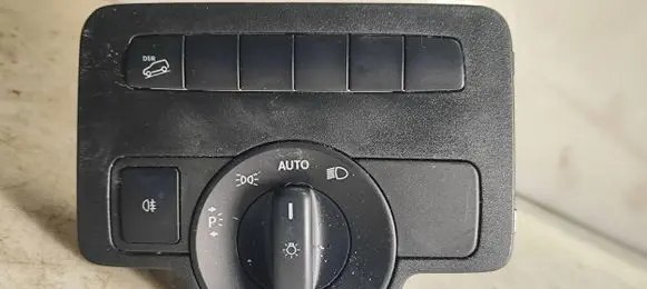 Mercedes-Benz Vito Viano W447 Light switch A4476891139 A447905102