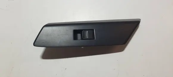 Toyota RAV 4 (XA40) Electric window control switch 7427242070