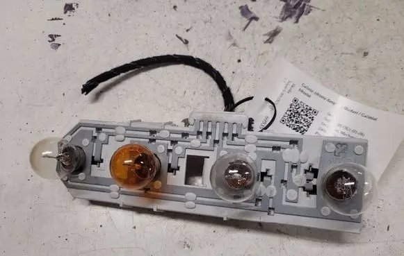 Skoda Superb B5 (3U) Tail light bulb cover holder 3U5945257